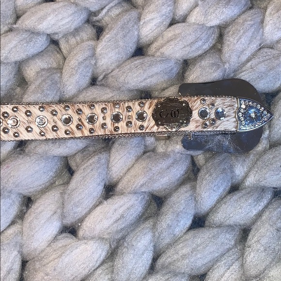 White and Brown Raw Hide CW Rhinestone Belt! - Picture 3 of 4